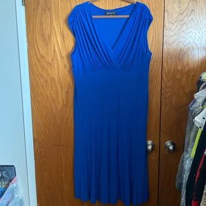 Jones, New York women’s royal blue dress